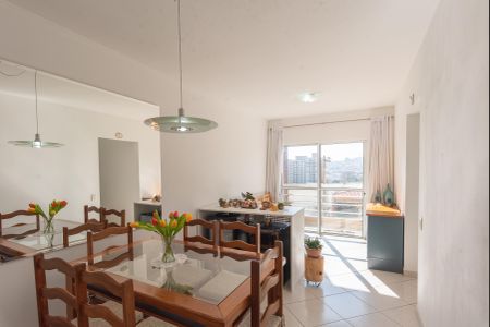 Sala de apartamento à venda com 3 quartos, 113m² em Vila Lemos, Campinas