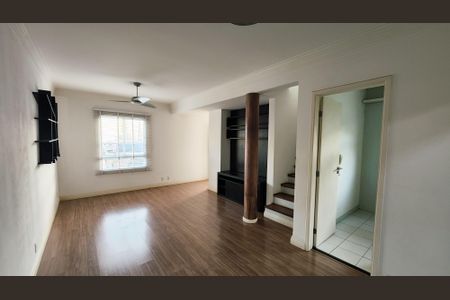 Sala de casa de condomínio à venda com 3 quartos, 110m² em Jardim Shangai, Jundiaí