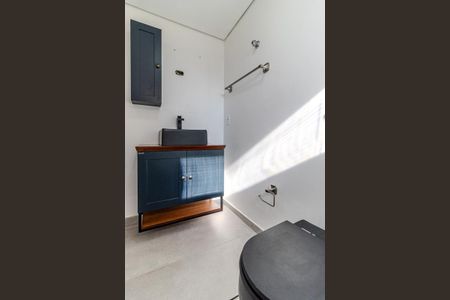 Banheiro de kitnet/studio à venda com 1 quarto, 40m² em Higienópolis, São Paulo