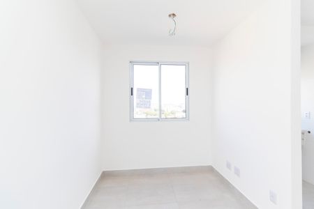 Sala de apartamento para alugar com 2 quartos, 40m² em Parque Sonia, São Paulo