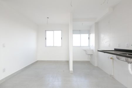 Sala - Cozinha de apartamento à venda com 2 quartos, 40m² em Parque Sonia, São Paulo