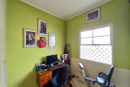 Quarto 1 de casa à venda com 3 quartos, 250m² em Jardim Carlos Lourenço, Campinas