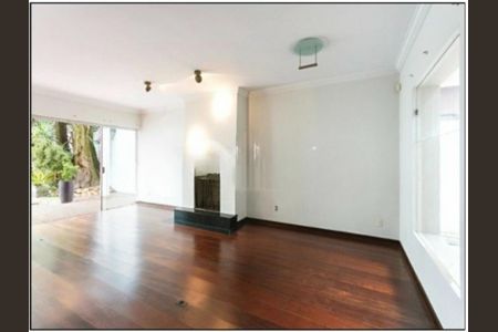 Foto 04 de casa para alugar com 4 quartos, 585m² em Jardim Leonor, São Paulo