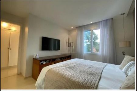 Foto 09 de casa para alugar com 4 quartos, 585m² em Jardim Leonor, São Paulo