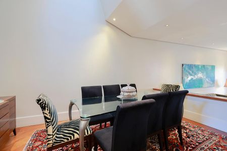 Sala 2 de casa para alugar com 4 quartos, 360m² em Vila Pauliceia, São Paulo