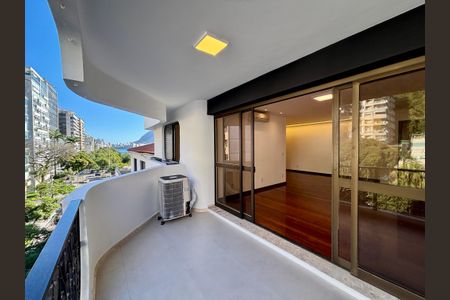 Varanda da sala de apartamento à venda com 3 quartos, 150m² em Lagoa, Rio de Janeiro