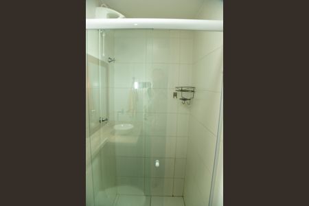 Banheiro da Suíte de apartamento para alugar com 1 quarto, 27m² em Jardim Caravelas, São Paulo