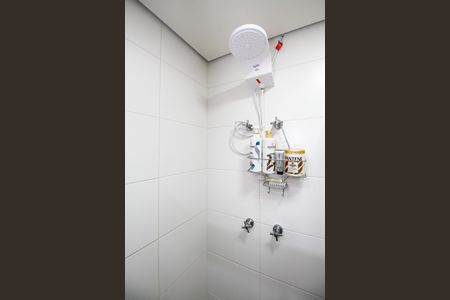 Banheiro de apartamento à venda com 1 quarto, 30m² em Pinheiros, São Paulo