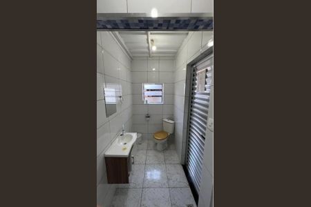Banheiro de casa à venda com 2 quartos, 210m² em Vila Savieto, Jundiaí