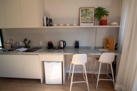 Studio de kitnet/studio para alugar com 1 quarto, 31m² em Jardim das Acacias, São Paulo