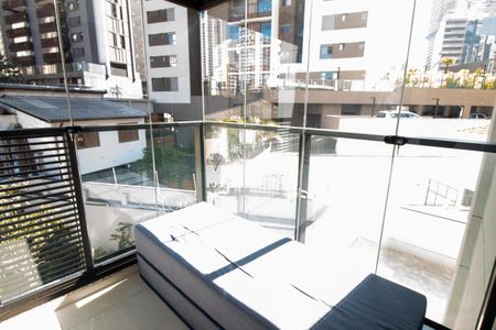 Varanda de kitnet/studio para alugar com 1 quarto, 31m² em Jardim das Acacias, São Paulo