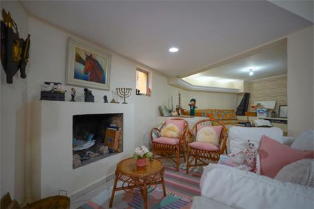 Casa à venda com 3 quartos, 245m² em Jardim Umuarama, São Paulo