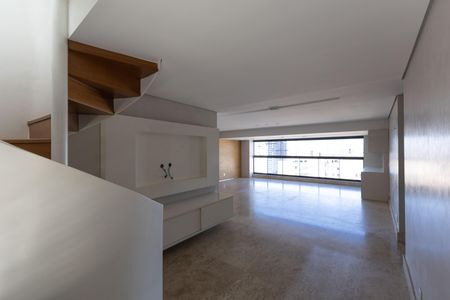 Sala de TV de apartamento à venda com 3 quartos, 167m² em Vila da Serra, Nova Lima