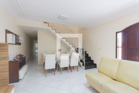 Sala de casa de condomínio à venda com 8 quartos, 500m² em Pechincha, Rio de Janeiro