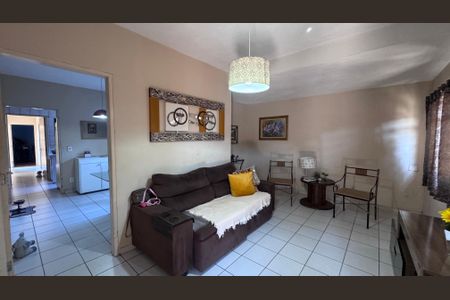 Sala de casa à venda com 3 quartos, 360m² em Jardim Eulina, Campinas