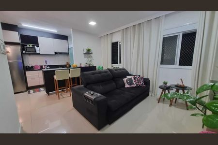 Sala de TV de apartamento à venda com 1 quarto, 42m² em Vila Galvão, Guarulhos