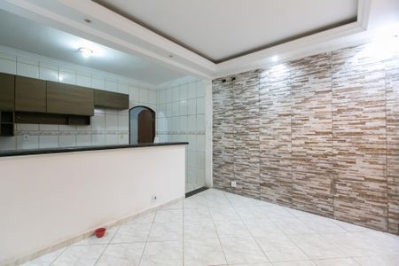 Sala de casa para alugar com 1 quarto, 55m² em Vila Carmosina, São Paulo