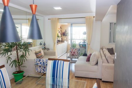 Sala de apartamento à venda com 2 quartos, 86m² em Vila Emir, São Paulo