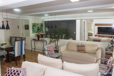 Sala de apartamento à venda com 2 quartos, 86m² em Vila Emir, São Paulo