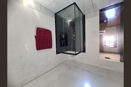 Banheiro da Suíte 1 de casa para alugar com 2 quartos, 400m² em Vila Macedópolis, São Paulo