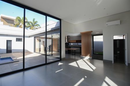 Sala de casa de condomínio para alugar com 3 quartos, 490m² em Vila do Golfe, Ribeirão Preto