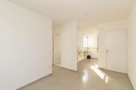 Sala de apartamento para alugar com 2 quartos, 37m² em Colônia (zona Leste), São Paulo