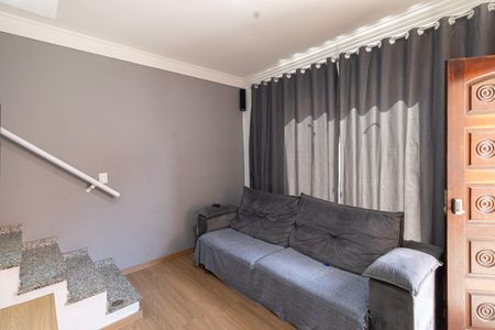 Sala de casa de condomínio para alugar com 2 quartos, 76m² em Vila Monte Santo, São Paulo