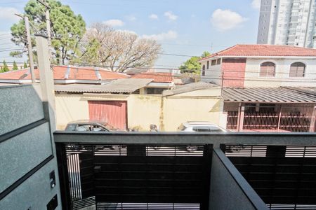 Vista de casa à venda com 3 quartos, 150m² em São Domingos, São Paulo