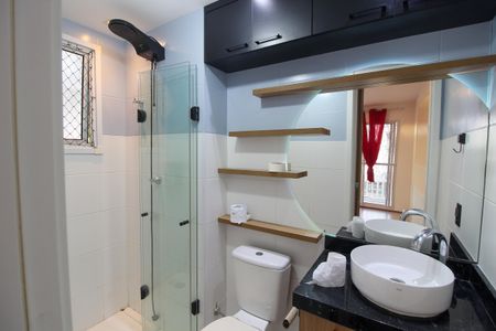 Banheiro do Quarto 1 de apartamento para alugar com 1 quarto, 31m² em Ferreira, São Paulo