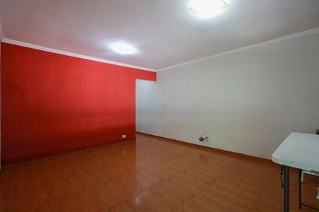 Sala de casa à venda com 3 quartos, 132m² em Vila Dionisia, São Paulo