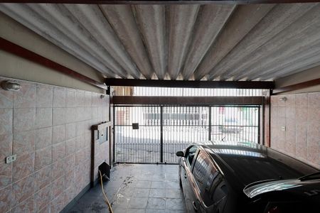 Vista da sala de casa à venda com 3 quartos, 132m² em Vila Dionisia, São Paulo