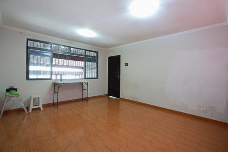 Sala de casa à venda com 3 quartos, 132m² em Vila Dionisia, São Paulo