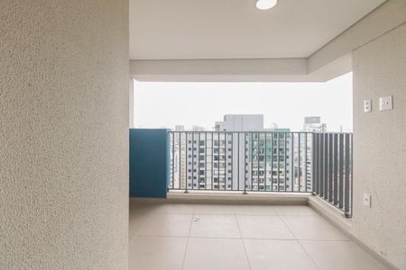 Varanda de apartamento à venda com 2 quartos, 64m² em Chácara Seis de Outubro, São Paulo