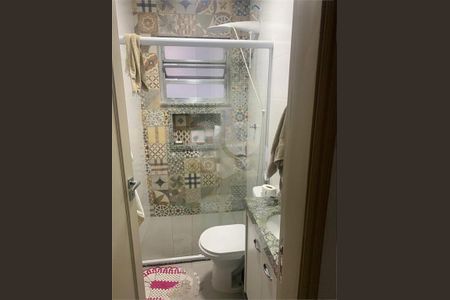 Casa à venda com 3 quartos, 165m² em Jardim Aeroporto, São Paulo