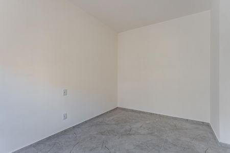 Quarto 1 de apartamento para alugar com 2 quartos, 57m² em Parque Santa Fé, Porto Alegre