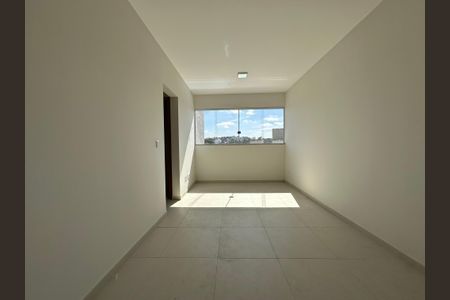 Apartamento à venda com 2 quartos, 86m² em Morro do Confisco, Contagem