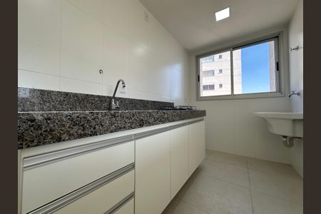 Apartamento à venda com 2 quartos, 86m² em Morro do Confisco, Contagem