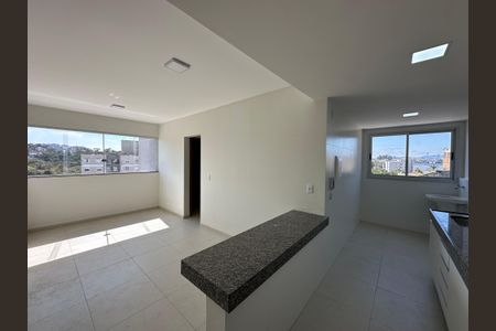 Apartamento à venda com 2 quartos, 86m² em Morro do Confisco, Contagem