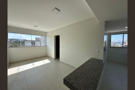 Apartamento à venda com 2 quartos, 86m² em Morro do Confisco, Contagem