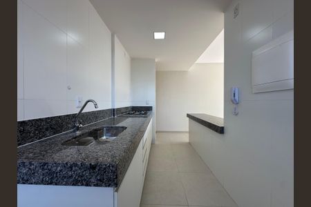 Apartamento à venda com 2 quartos, 86m² em Morro do Confisco, Contagem