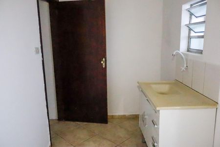 Cozinha de casa para alugar com 1 quarto, 45m² em Vila Yara, Osasco