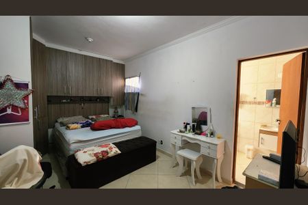 Suíte de casa para alugar com 3 quartos, 256m² em Jardim das Tulipas, Jundiaí