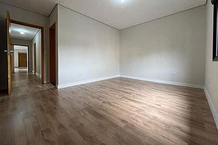 Casa à venda com 3 quartos, 395m² em Vila Albertina, São Paulo