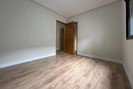 Casa à venda com 3 quartos, 395m² em Vila Albertina, São Paulo