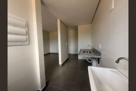 Cozinha de apartamento à venda com 2 quartos, 52m² em União, Belo Horizonte
