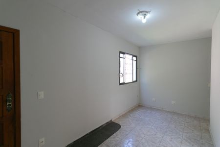 Sala de apartamento para alugar com 2 quartos, 40m² em Mantiqueira, Belo Horizonte