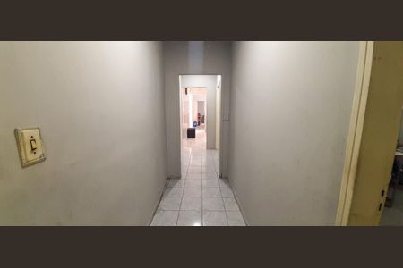 Corredor de casa à venda com 2 quartos, 125m² em Santo Antônio, Osasco