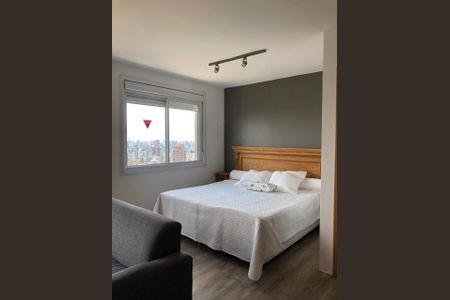 Quarto de kitnet/studio para alugar com 1 quarto, 45m² em Petrópolis, Porto Alegre