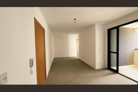 Sala de apartamento à venda com 2 quartos, 68m² em Vila Progresso, Jundiaí