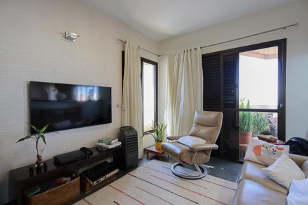 Sala de TV de apartamento à venda com 3 quartos, 174m² em Jardim São Paulo, São Paulo